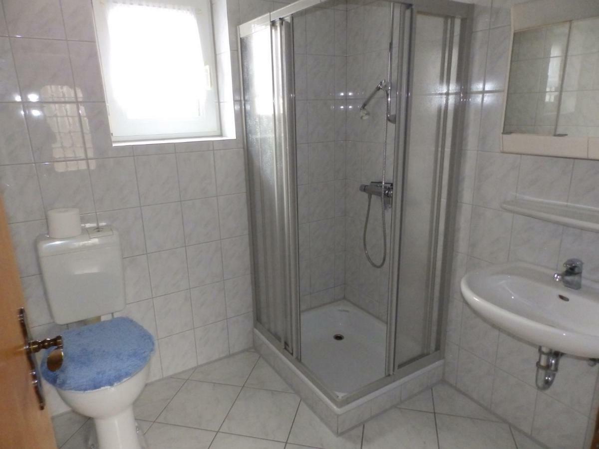 Utarp Preisbewusste Ferienwohnung Fuer 2 Personen U. Kleinkind מראה חיצוני תמונה
