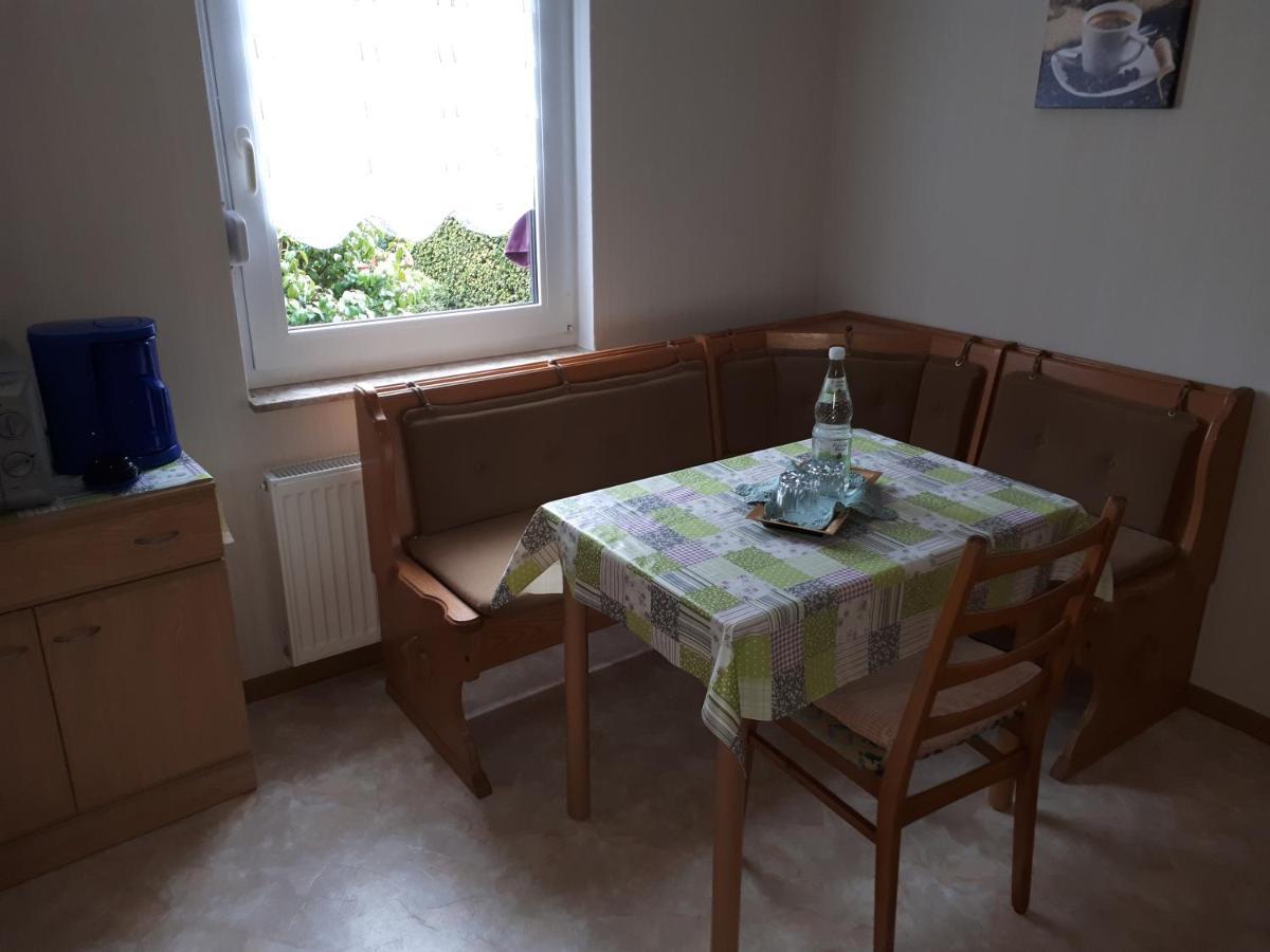 Utarp Preisbewusste Ferienwohnung Fuer 2 Personen U. Kleinkind מראה חיצוני תמונה
