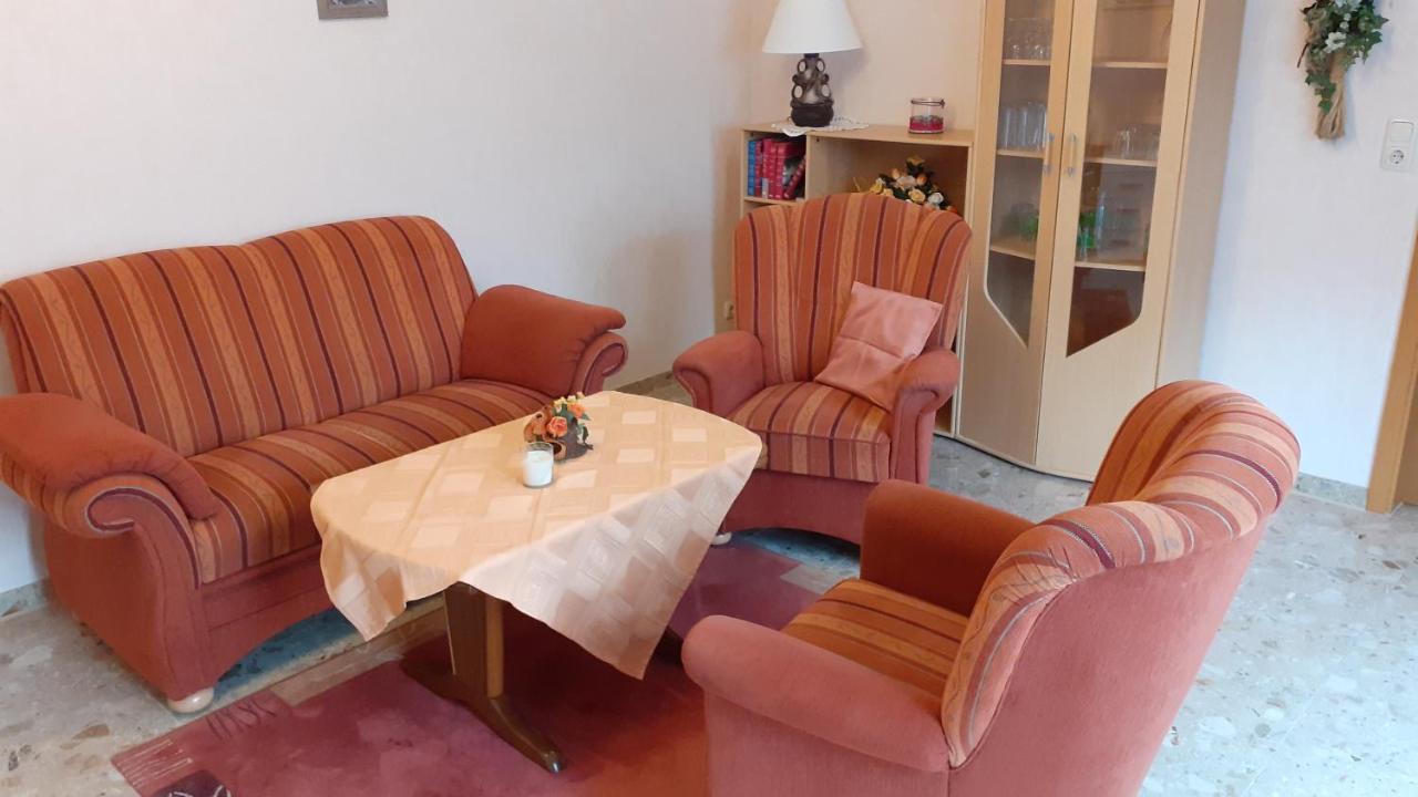 Utarp Preisbewusste Ferienwohnung Fuer 2 Personen U. Kleinkind מראה חיצוני תמונה